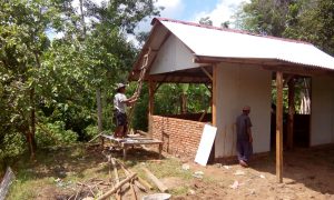 Rela Iuran Demi Renovasi Rumah Warga di Madura