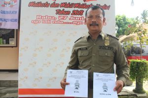 Terobosan Baru, Satpol PP Terbitkan Buku Saku Linmas Amankan Pilwali