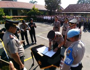 Serah Terima Jabatan Wakapolresta Kediri dan Kasat Lantas Polresta Kediri