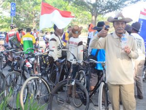 Ratusan Komunitas Sepeda Ontel Padati Goes Pesona Nusantara di Kediri