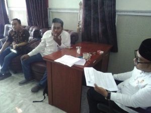 KIPP Sampang Sampaikan Hasil Temuannya Ke Bawaslu Setempat