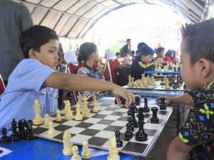 Hindari Anak Kecanduan Game Gadget, Percasi Kediri Adakan Turnamen Catur Kelas Junior SD