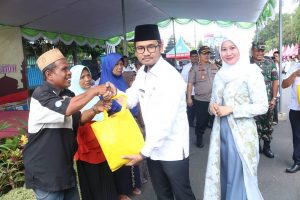 Antisipasi Harga Sembako Naik, Pemkab Bangkalan Buka Stand Pasar Murah