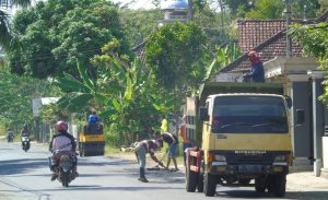 Menjelang Lebaran 2019, Dinas PUPR Percepat Perbaikan Jalan
