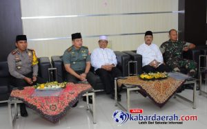 Kapolres Blitar Hadiri Pelepasan Calon Jamaah Haji Kabupaten Blitar