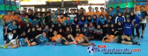 Persiapan Kejurnas Floorball Tim Surabaya Uji Tanding Lawan Unesa