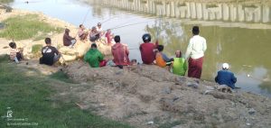 Menikmati Sore Hari Sambil Minum Kopi Dan Mancing Ikan di Kali Kemuning 