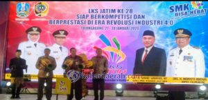 Pembukaan Lomba Kompetensi Siswa SMK Provinsi Jawa Timur ke-28.