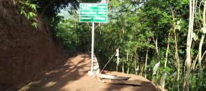 Tanda Penunjuk Arah Jalan Tembus Desa Tlogosari