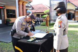 Kapolres Blitar Kota Pimpin Sertijab Wakapolres.