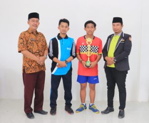 Porseni Tingkat Kabupaten Pamekasan, Dua Atlet Asal Kecamatan Galis Raih Sebagai Juara, Karang Taruna Galis Beri Apresiasi.