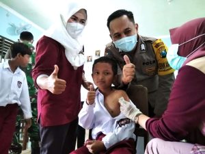 Cerita Keseruan Vaksinasi Anak di Desa Karangdinoyo
