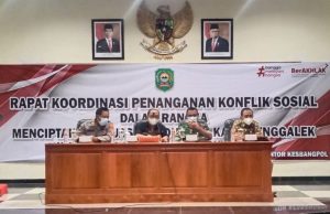 Kasdim 0806/Trenggalek Hadiri Rakor Penanganan Konflik Sosial