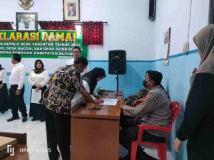 Kapolsek Ponggok Polres Blitar Kota Hadiri Deklarasi Damai di Desa Gembongan.