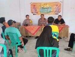Polsek Udanawu Laksanakan Jum’at Curhat Bersama Pemuda Dan Pemudi Desa Ringinanom.