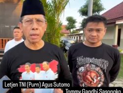 Tommy Gandhi dan Letjen TNI (Purn) Agus Sutomo Hadiri Acara Relawan Prabowo di Kediri..