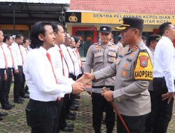 Kinerja Cemerlang, 63 Anggota Polisi Polres Blitar Kota Raih Penghargaan dari Kapolres atas Prestasi Luar Biasa.