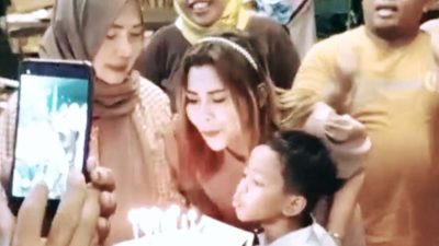 Meriahkan Ulang Tahun ke-41 di Kafe Poci Corner Kebon Rojo